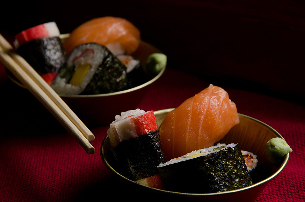 Fotografia profissional Angelo Avila, comida japonesa, Sushi, Sashimi, rolinho primavera, Kani Sashimi. 
